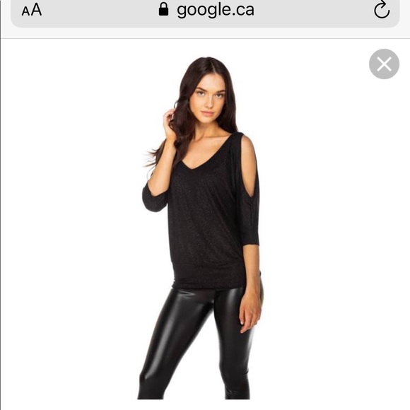 Cold shoulder grey long sleeve top! - Picture 5 of 5